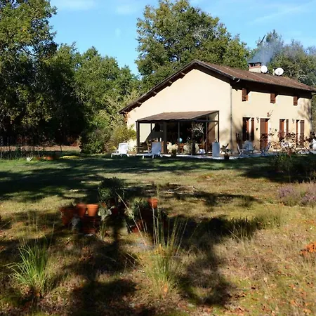 Maison Rustique Pres De Avec Piscine Prázdninový dům *
