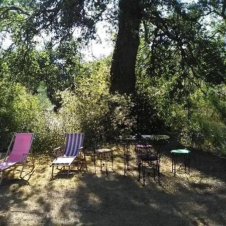 Prázdninový dům Maison Rustique Pres De Avec Piscine